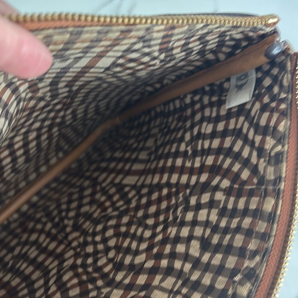 MCM Pouch Bag - Picture 9 of 11